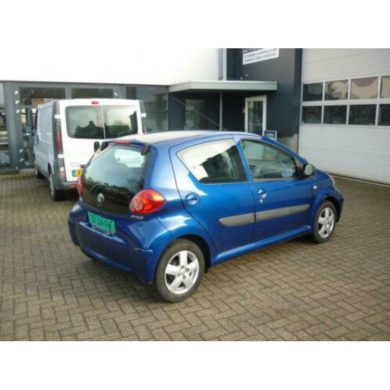 Toyota Aygo 1.0-12V