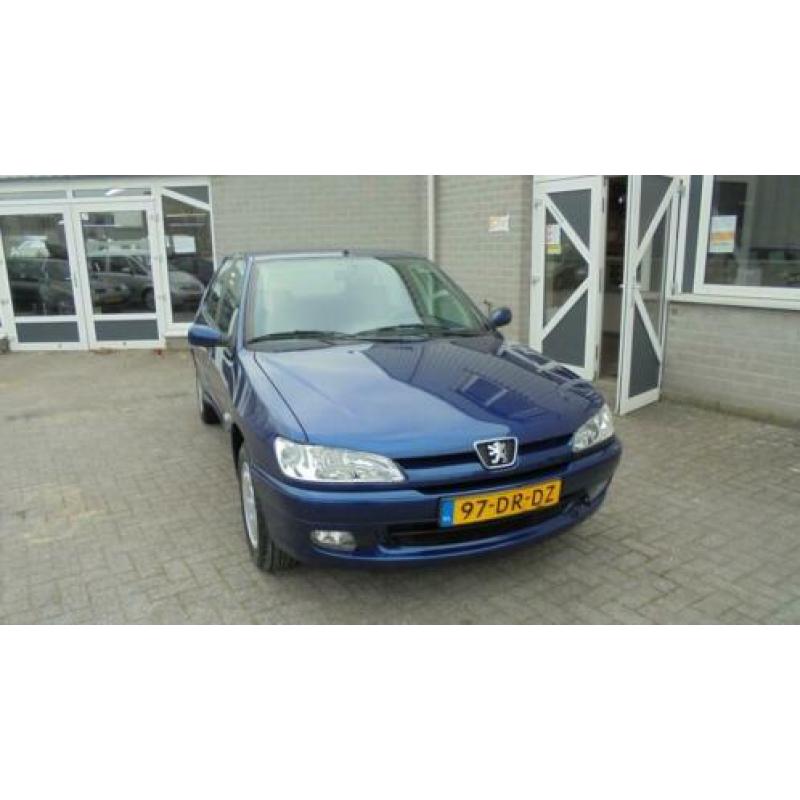 Peugeot 306 1.4 XR 4 Nieuwe banden-goed onderhouden