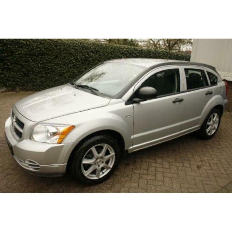 Dodge Caliber 2.0CRDS 140PK AIRCO/TREKHAAK (bj 2007)