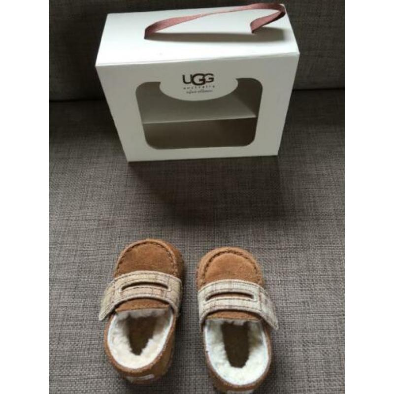 Baby UGG