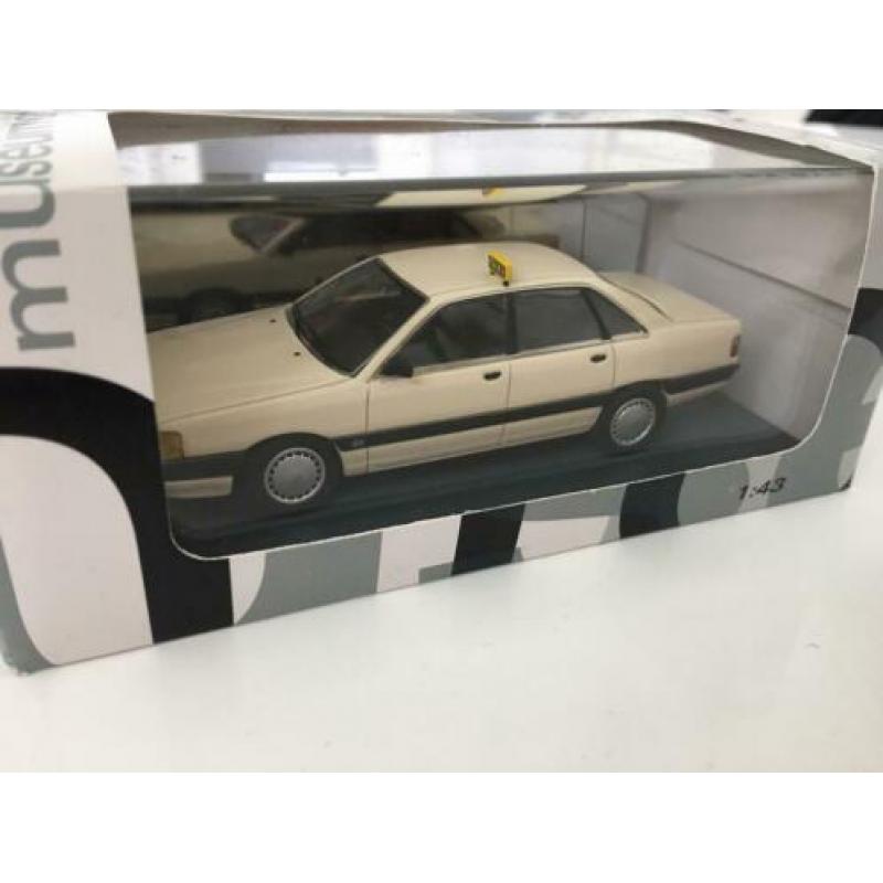 Audi 100 Typ 44 “Taxi” 1/43 Neo Scale Models