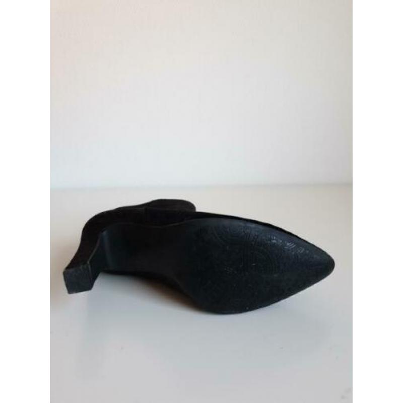 Zwart suede hakken maat 38