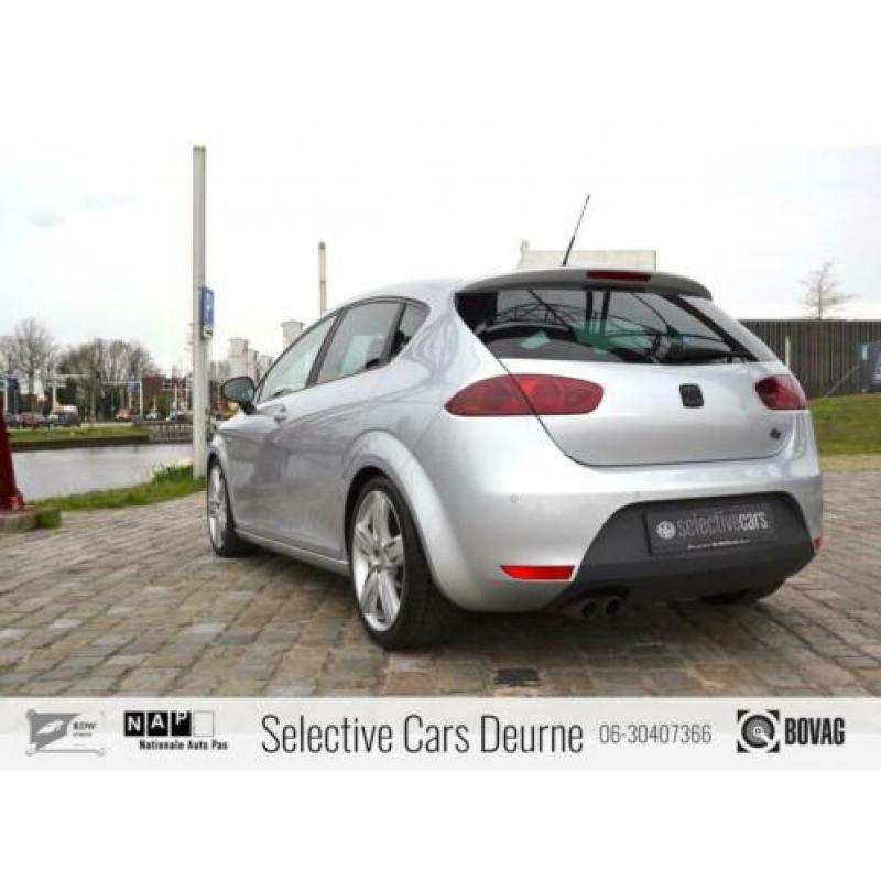 Seat Leon 2.0Tfsi FR, Xenon, 18''LM, Pdc, Clima, Cruise, Nav