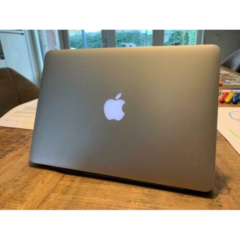Macbook Pro 13 inch retina