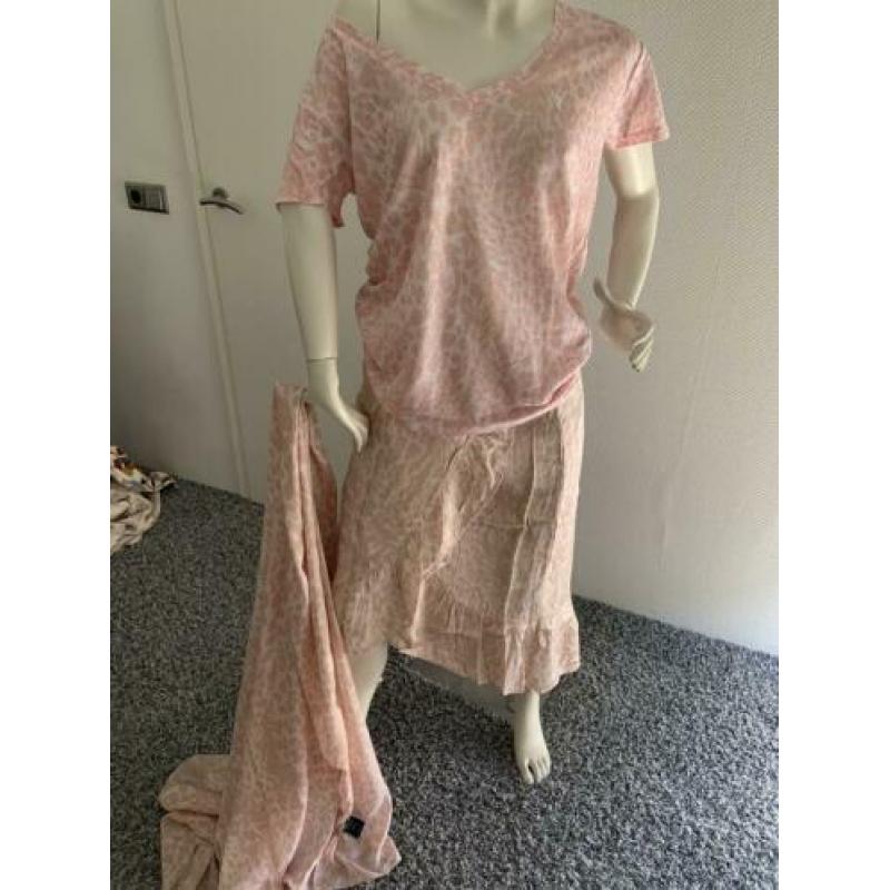 Alix rok mmet bijpassend shirt s en omslag doek