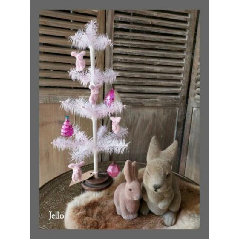 Paasaanbieding brocante handgemaakte roze feathertree