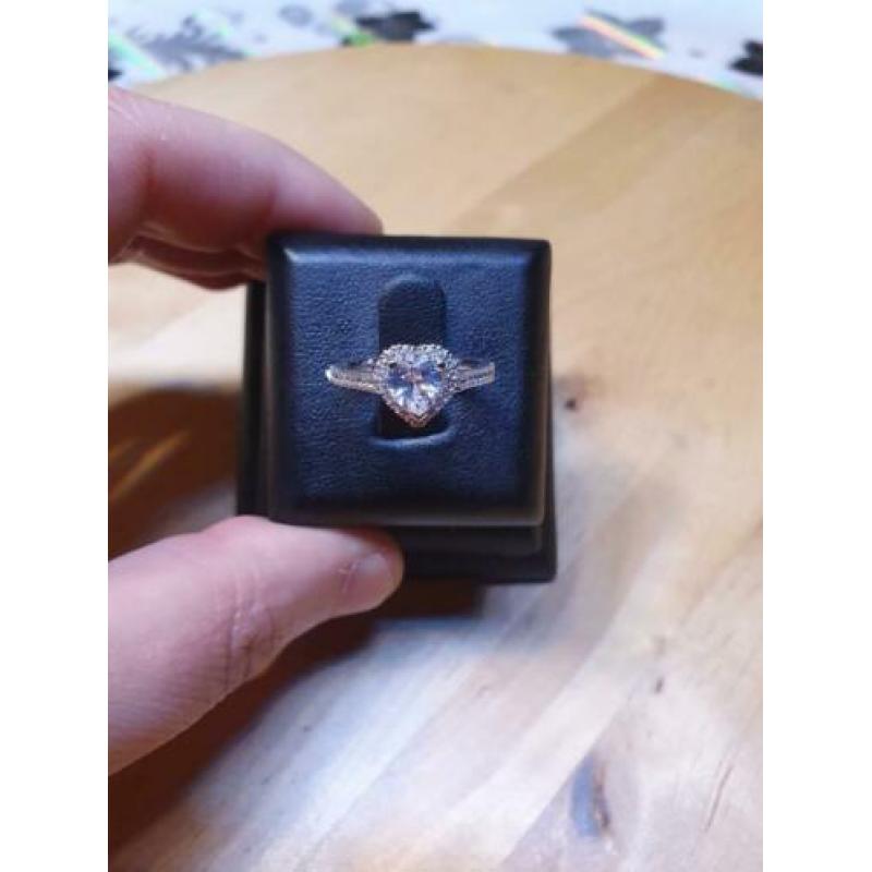 14k Wit gouden dames ring maat 17