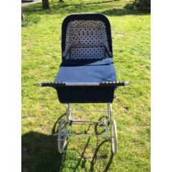 Super set Vintage retro kinderwagen en reiswieg jaren 50 60