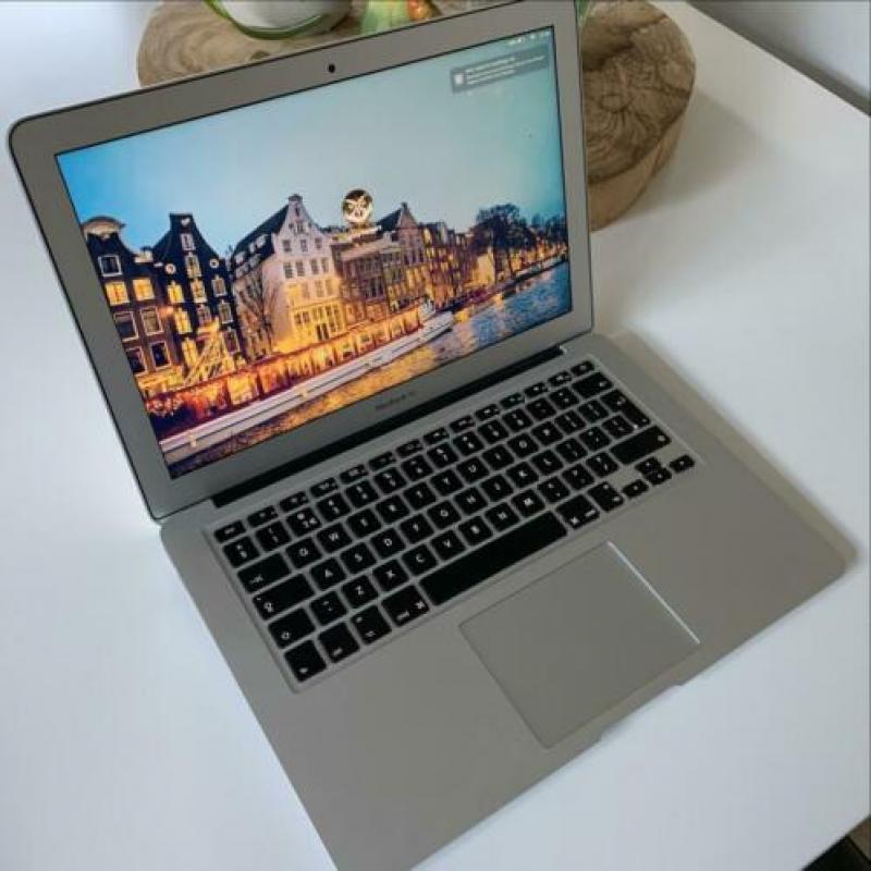 MacBook Air 13,3 inch 2015