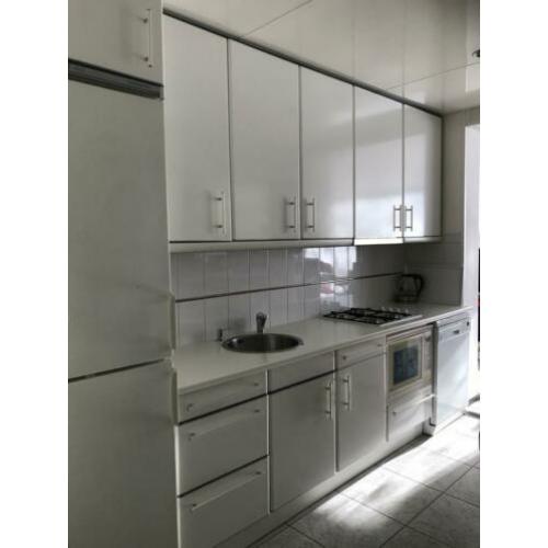 Complete Brugman keuken in goede staat