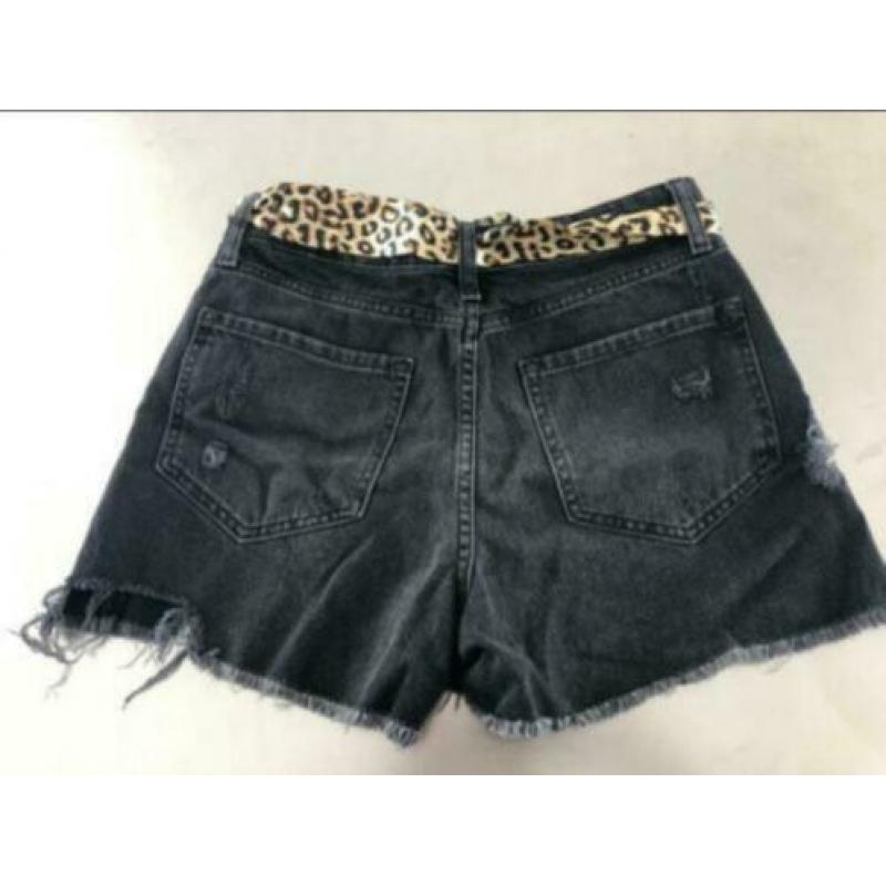 Nieuw staat stoere high rise denim short River Island s 36