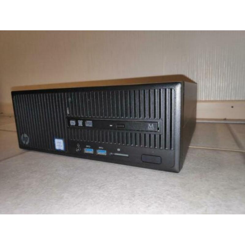 HP 280 G2 i3-6100 zakelijke desktop + dell monitor