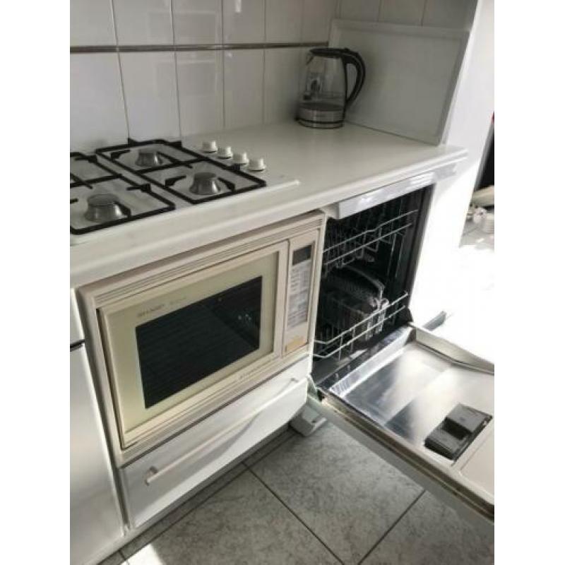 Complete Brugman keuken in goede staat