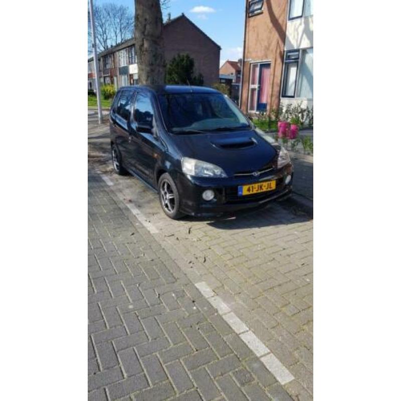 Daihatsu YRV 1.3 Turbo Automaat 2002 Zwart