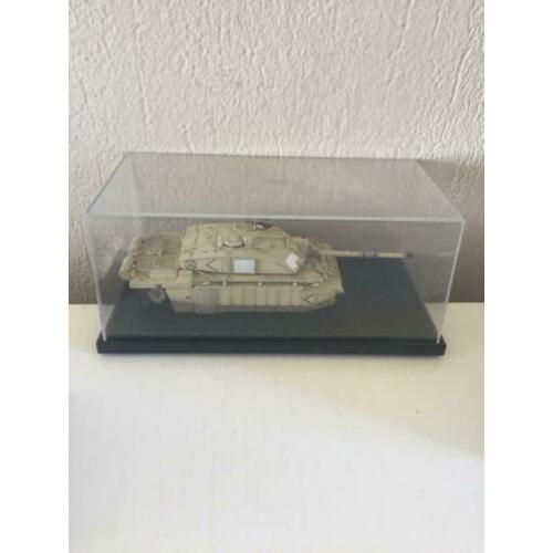 Mooie model tanks