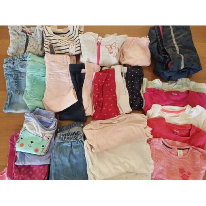 Kleding 25 stuks meisje maat 92