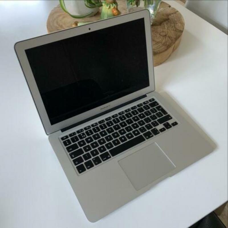 MacBook Air 13,3 inch 2015