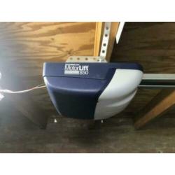 Garage deur opener met afstand bediening