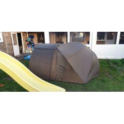 Fox r series Brolly compleet nieuw