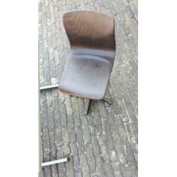 Vintage Eromes schooltafeltje en stoeltje