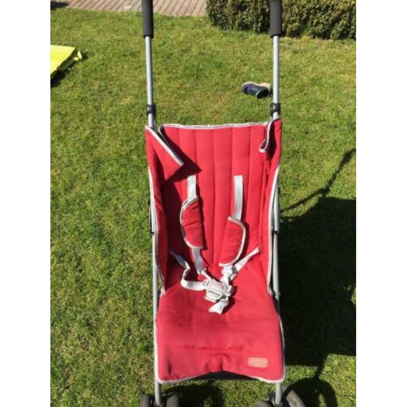 Rode buggy met afneembare kap en parasol