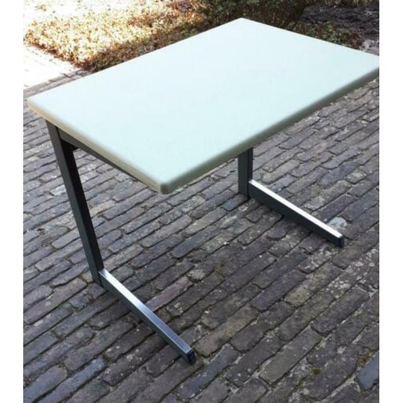 Vintage Eromes schooltafeltje en stoeltje