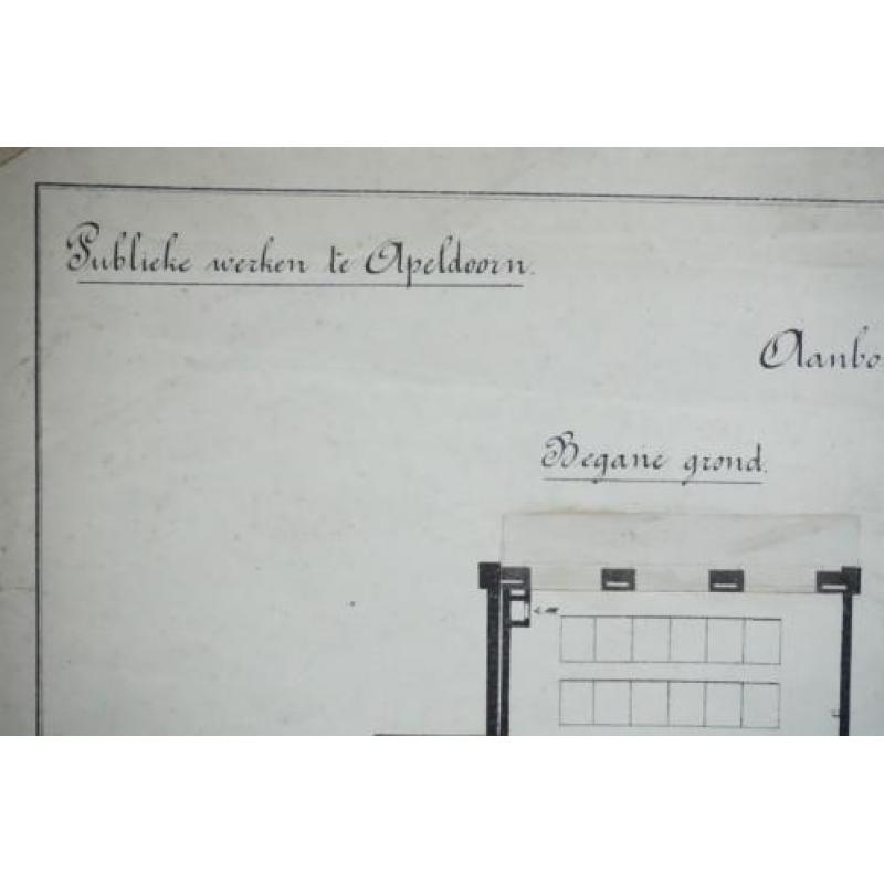 Twee oude bouwtekeningen uit 1886 van scholen uit Apeldoorn