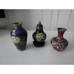 Drie vintage Cloisonne Vaasjes.