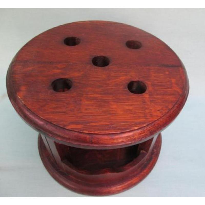 Mooie Ouderwetse Ronde Houten Stoof met Spijltjes