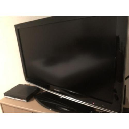 Sharp Aquos Lcd full hd 81 cm