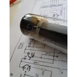 Philips El34 productie code xf2.B3F4 Dual getter rings