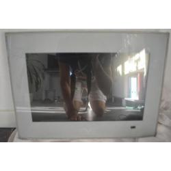 17 inch badkamer TV - Tilevision - Badkamertelevisie