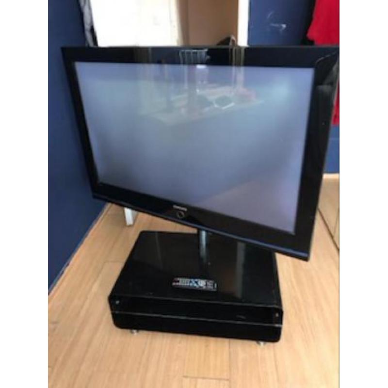40 ing Samsung tv met draaiende tafel