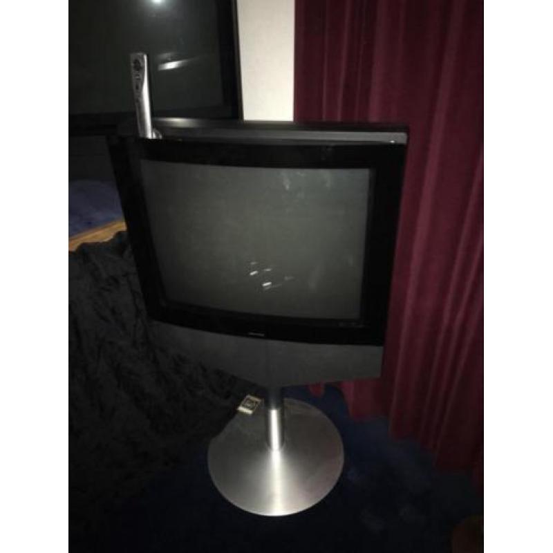 BeoVision 1