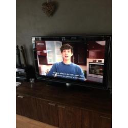 Philips ambilight 52 inch lcd tv