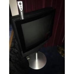 BeoVision 1