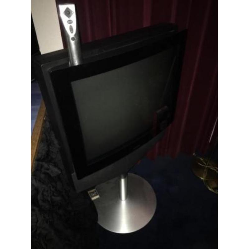 BeoVision 1
