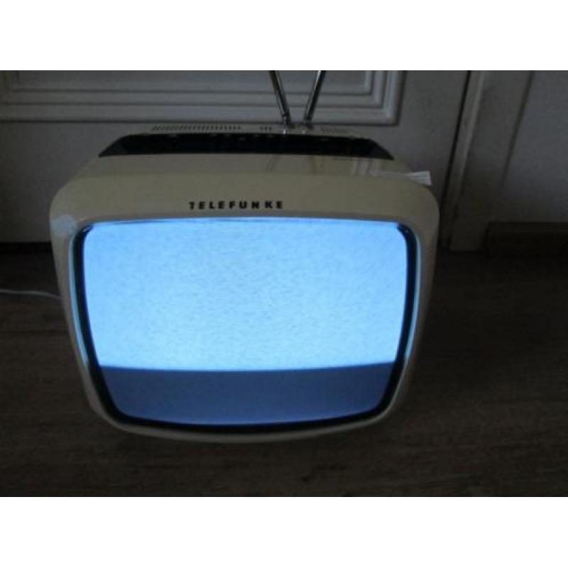 Vintage TV Telefunken Model: FP132 - Imperial Portable