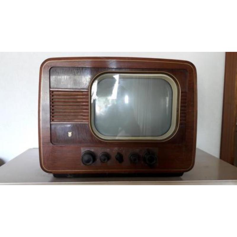 oude tv zwart/wit 1955