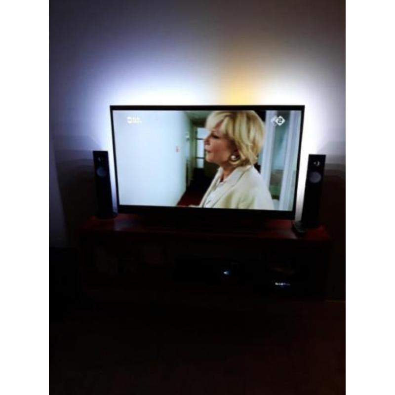 PHILIPS 49pus7503/12 VAN JUNI 2018
