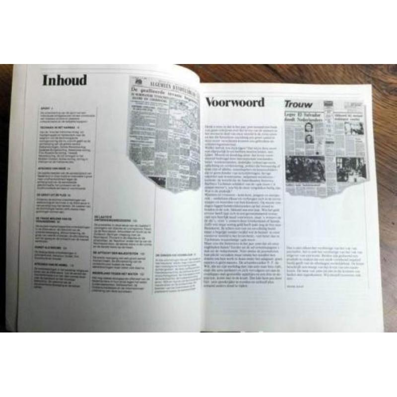 75 jaar nieuws" uitgegeven in 1983 door Elsevier.
