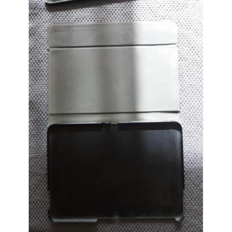 Samsung Tab 4 10,1 SM-T533 16GB met hoes en nieuw scherm