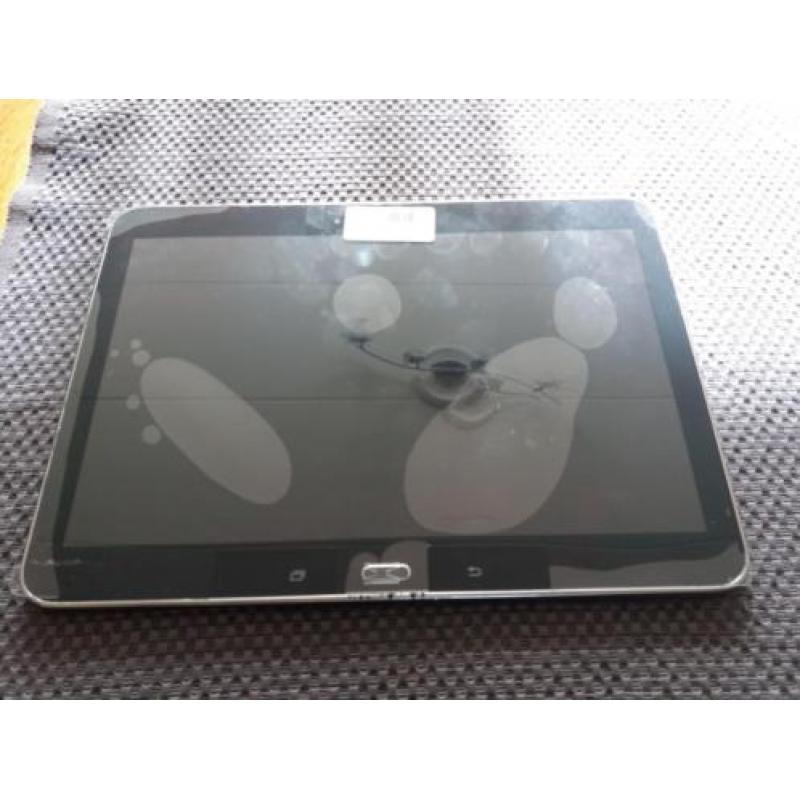 Samsung Tab 4 10,1 SM-T533 16GB met hoes en nieuw scherm