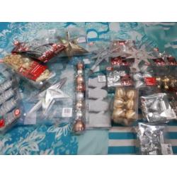 Te koop nieuwe kerstspullen meer dan 100 pakketjes