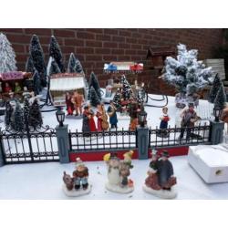 Kerstdorp compleet met trein