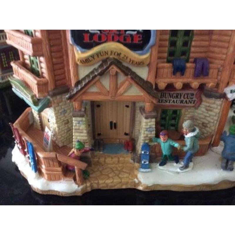 Lemax ski lodge