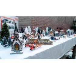 Kerstdorp compleet met trein