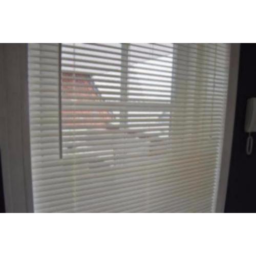 Houten jaloezieen 25mm brede lammelen 80x160cm NU €20