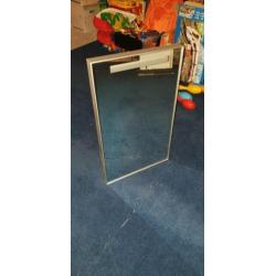 Nieuwe badkamerspiegel / toiletspiegel + verlichting. 75x45