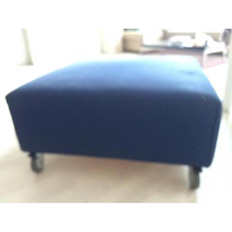 Kobaltblauwe hocker / poef